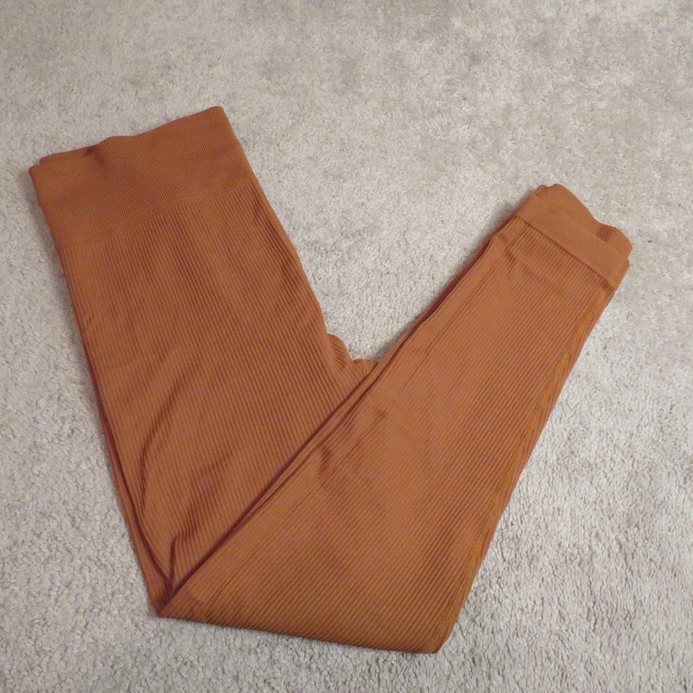 Ribbed Leggings